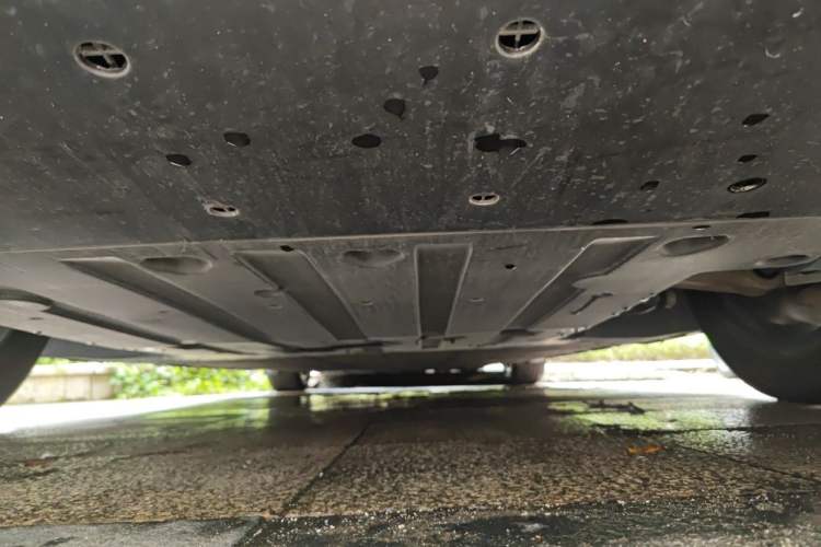 Used XPeng X9 2024 702 Ultra-Long Range Max Chassis Front