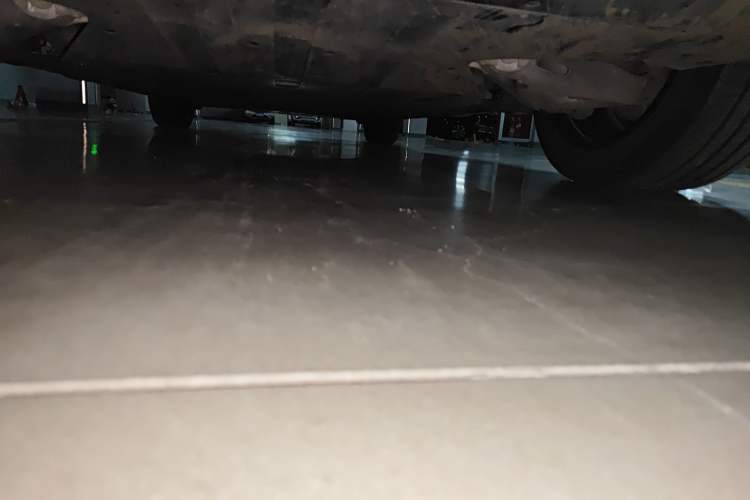 Used XPeng X9 2024 702 Ultra-Long Range Max Chassis Rear