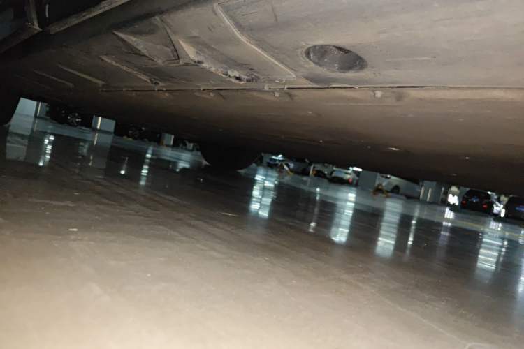 Used XPeng X9 2024 702 Ultra-Long Range Max Chassis Rear Left