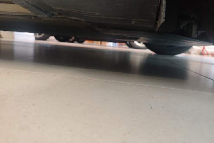 Used XPeng X9 2024 702 Ultra-Long Range Pro Chassis Rear Left