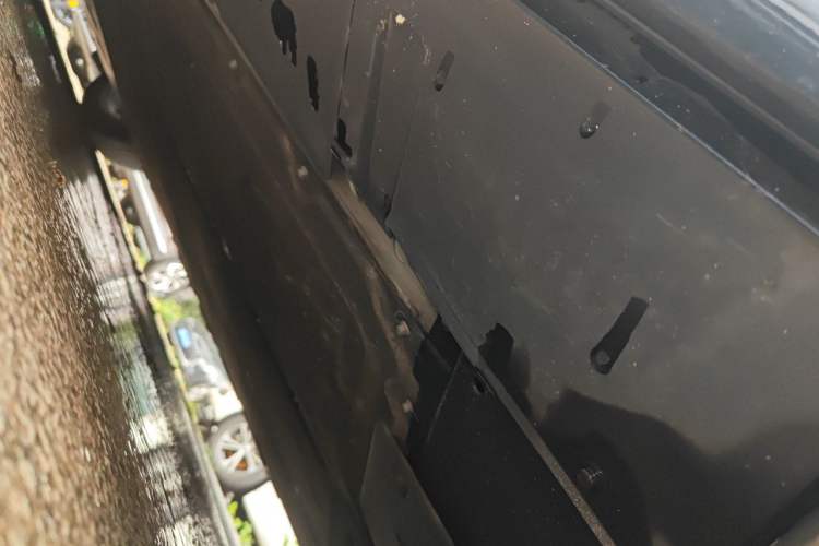 Used XPeng X9 2024 702 Ultra-Long Range Max Chassis Rear Left