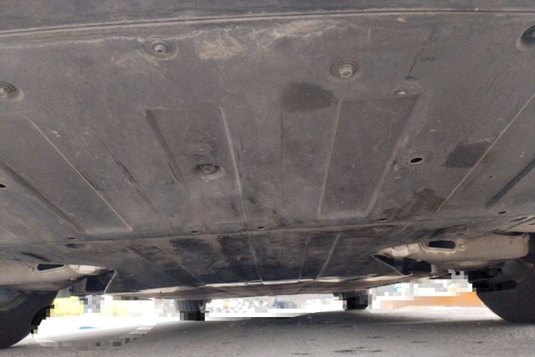 Used XPeng X9 2024 610 Long-Range Pro Chassis Rear