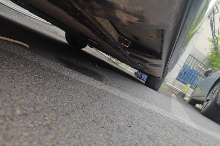 Used XPeng X9 2024 702 Ultra-Long Range Pro Chassis Rear Right