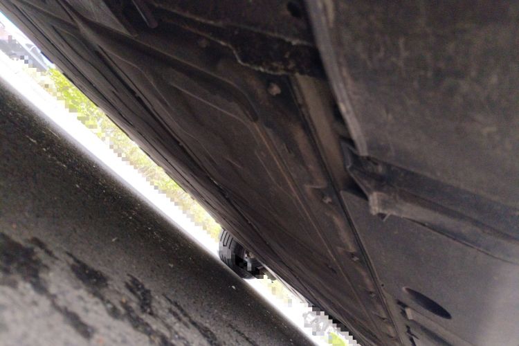 Used XPeng X9 2024 610 Long-Range Pro Chassis Rear Right
