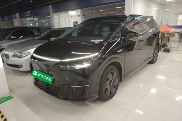 Used XPeng X9 2024 610 Long-Range Max
