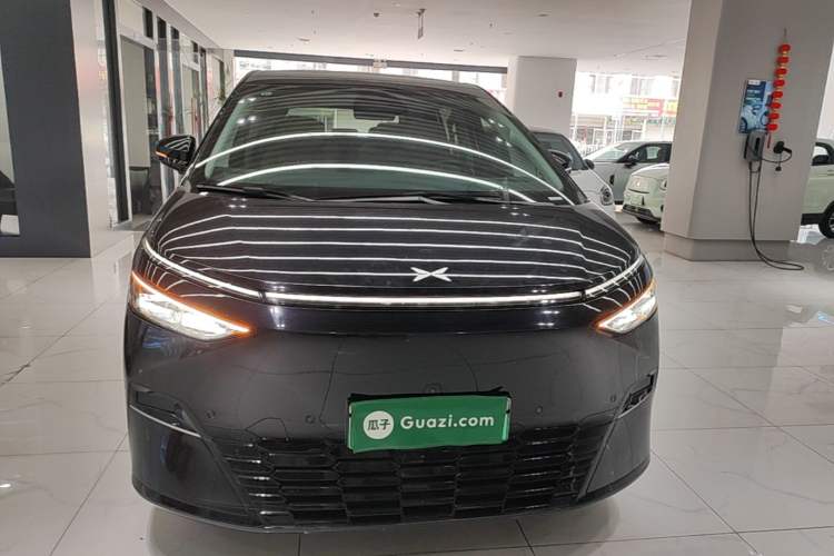 Used XPeng X9 2024 640 All-Wheel Drive High-Performance Max Front
