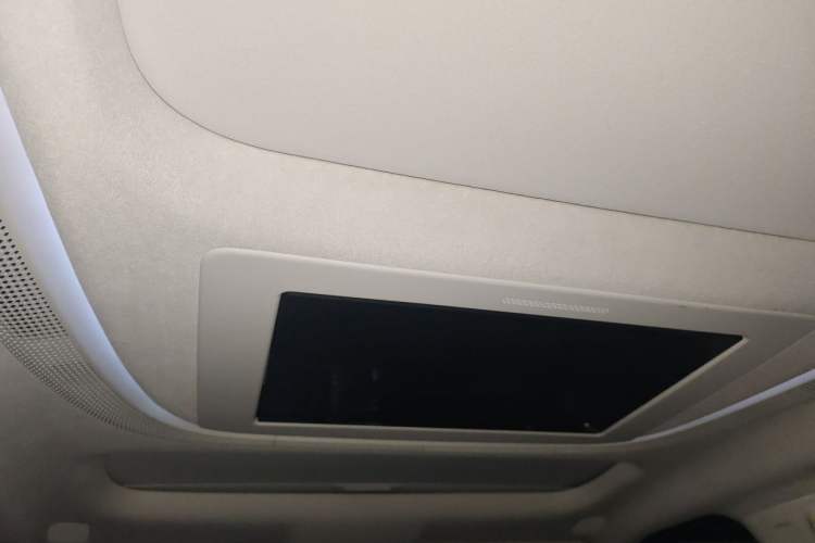Used XPeng X9 2024 702 Ultra-Long Range Pro Headliner