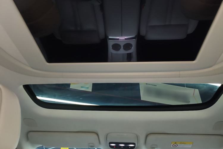 Used XPeng X9 2024 702 Ultra-Long Range Max Headliner