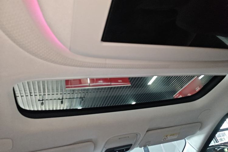 Used XPeng X9 2024 702 Ultra-Long Range Pro Headliner