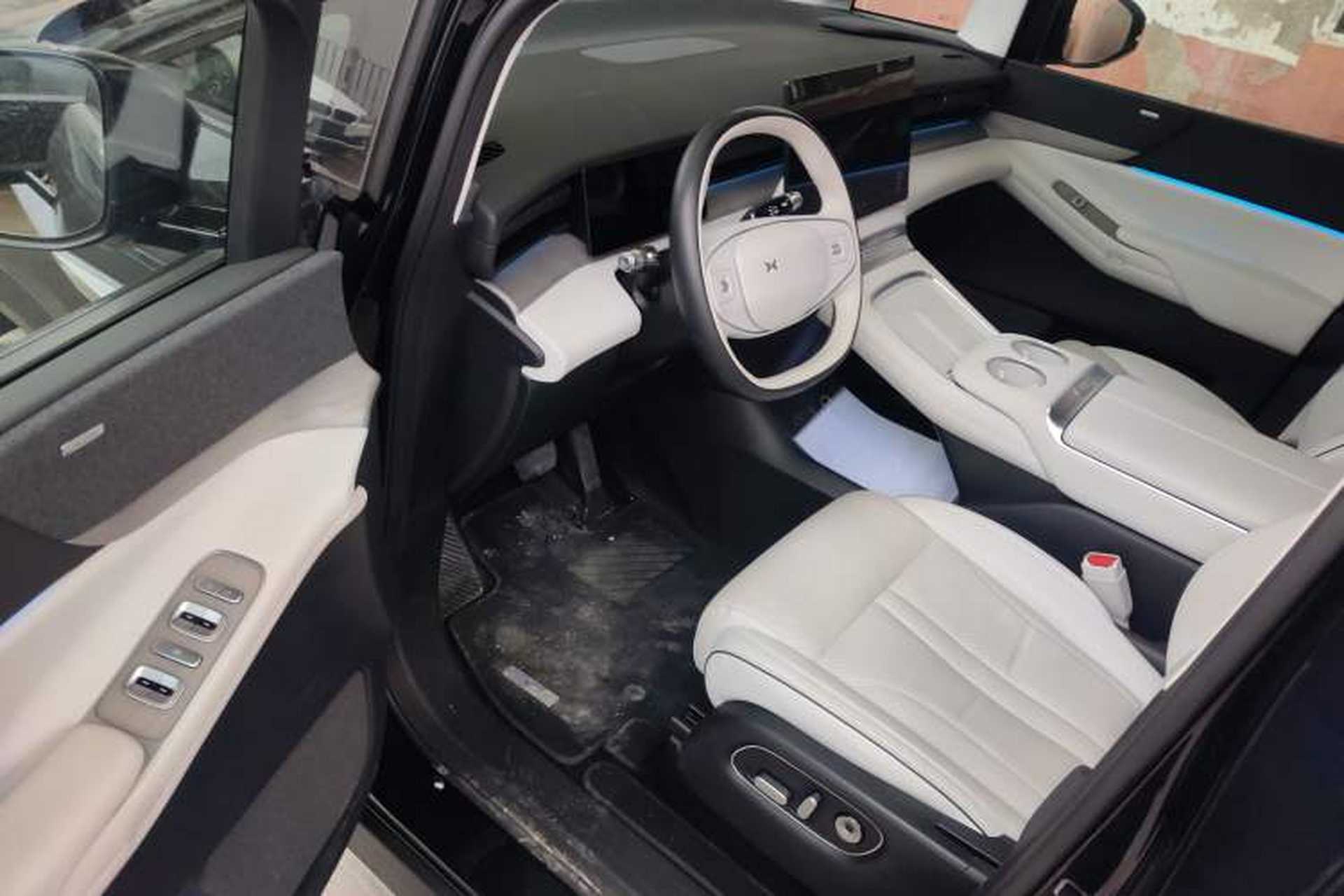 Used XPeng X9 2024 702 Ultra-Long Range Max Interior 3