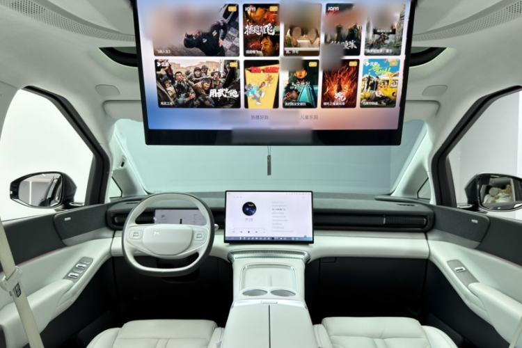 Used XPeng X9 2024 702 Ultra-Long Range Max Interior 6