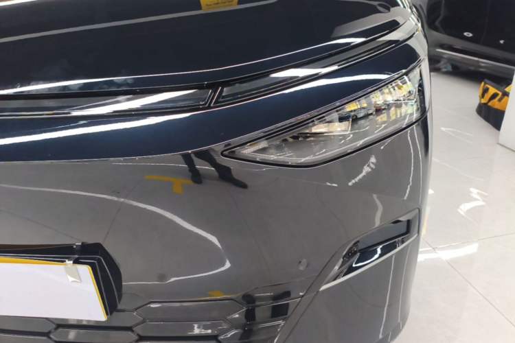 Used XPeng X9 2024 702 Ultra-Long Range Max Left Front Headlight
