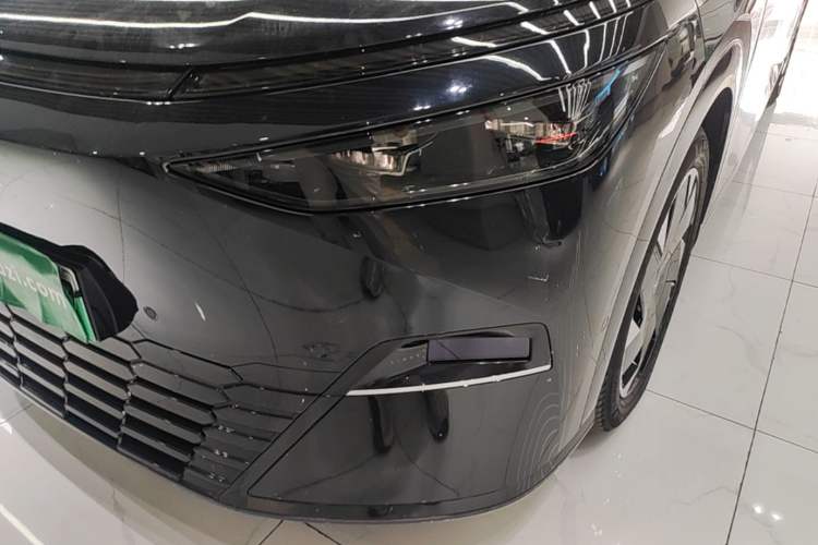 Used XPeng X9 2024 640 All-Wheel Drive High-Performance Max Left Front Headlight