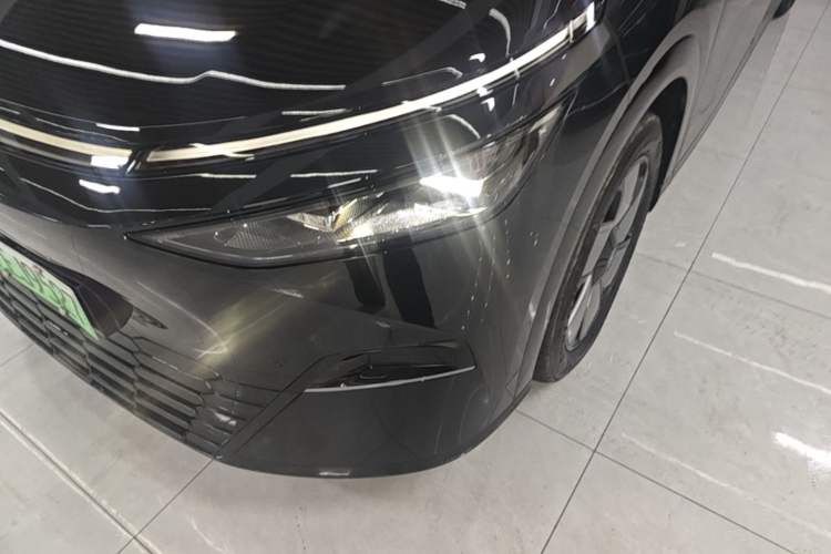 Used XPeng X9 2024 610 Long-Range Pro Left Front Headlight