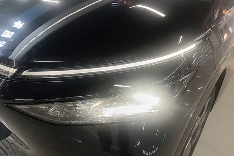 Used XPeng X9 2024 702 Ultra-Long Range Max Left Front Headlight