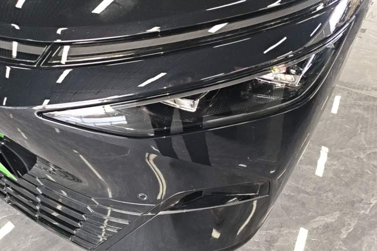 Used XPeng X9 2024 702 Ultra-Long Range Pro Left Front Headlight
