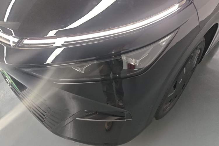 Used XPeng X9 2024 702 Ultra-Long Range Max Left Front Headlight