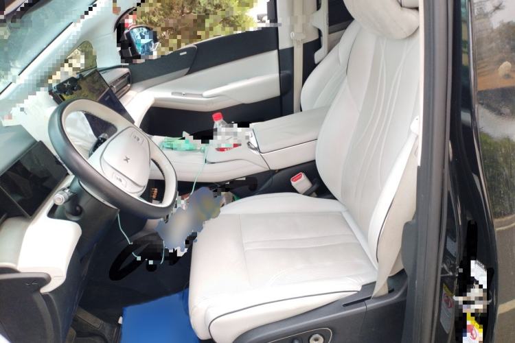 Used XPeng X9 2024 610 Long-Range Pro Left Front Seat