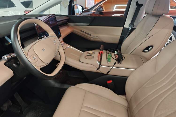 Used XPeng X9 2024 702 Ultra-Long Range Pro Left Front Seat