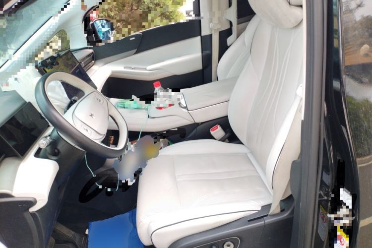 Used XPeng X9 2024 610 Long-Range Pro Left Front Seat