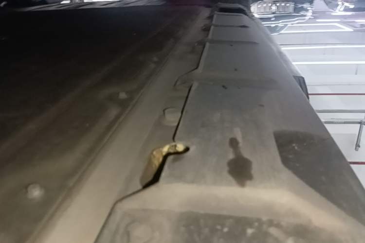 Used XPeng X9 2024 610 Long-Range Pro Left Side Sill