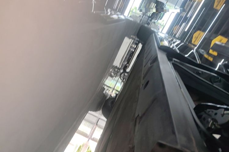 Used XPeng X9 2024 640 All-Wheel Drive High-Performance Max Left Side Sill
