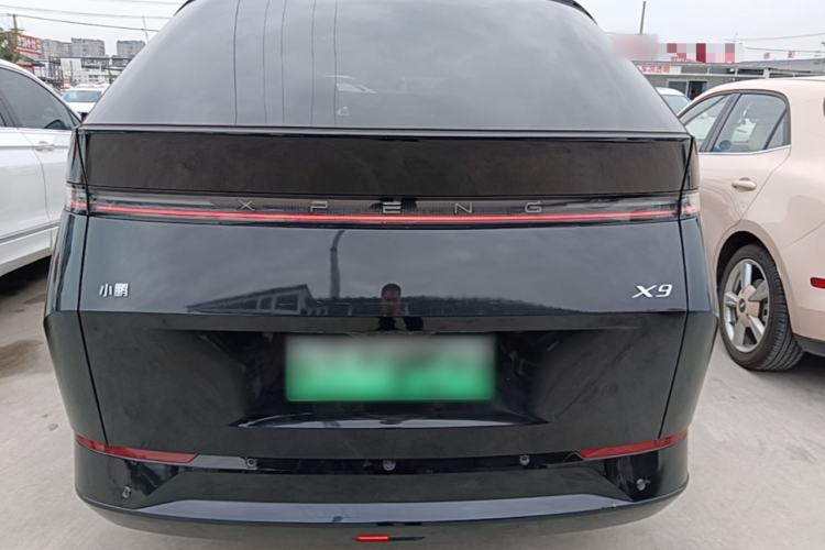 Used XPeng X9 2024 610 Long-Range Pro Rear