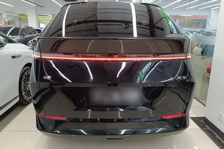 Used XPeng X9 2024 702 Ultra-Long Range Max Rear