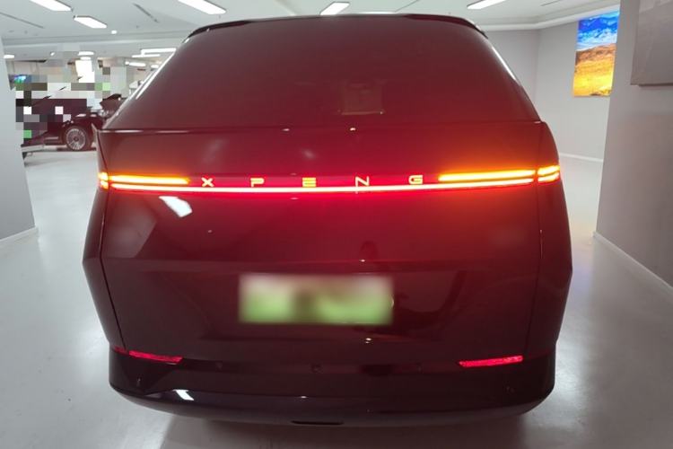 Used XPeng X9 2024 702 Ultra-Long Range Max Rear