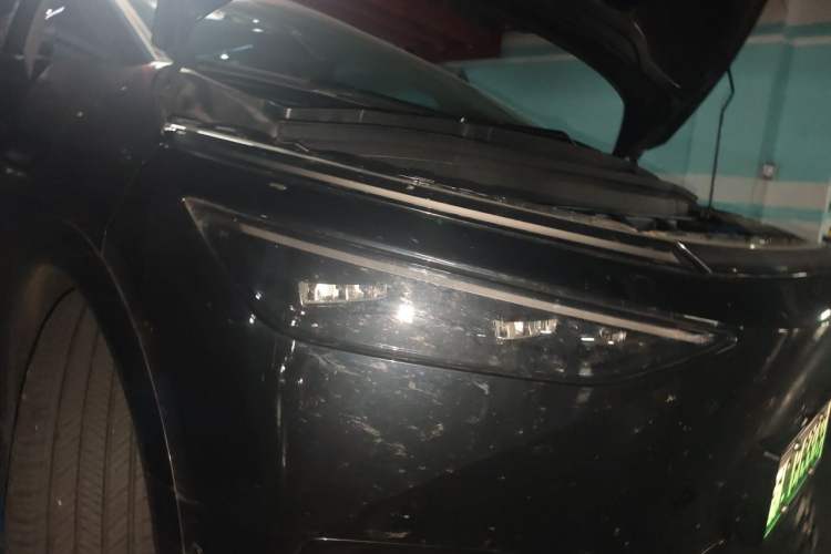 Used XPeng X9 2024 702 Ultra-Long Range Pro Right Front Headlight