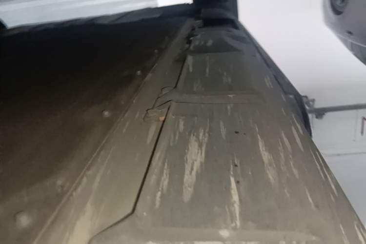 Used XPeng X9 2024 610 Long-Range Pro Right Side Sill