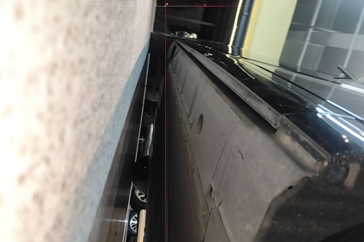 Used XPeng X9 2024 702 Ultra-Long Range Pro Right Side Sill