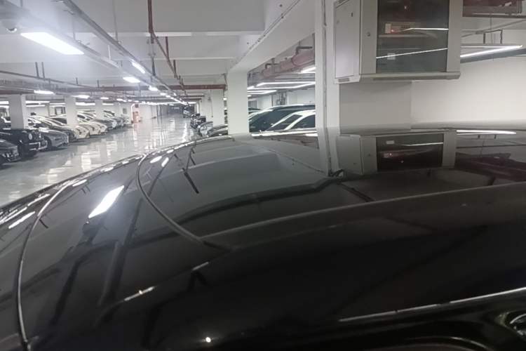Used XPeng X9 2024 610 Long-Range Pro Roof