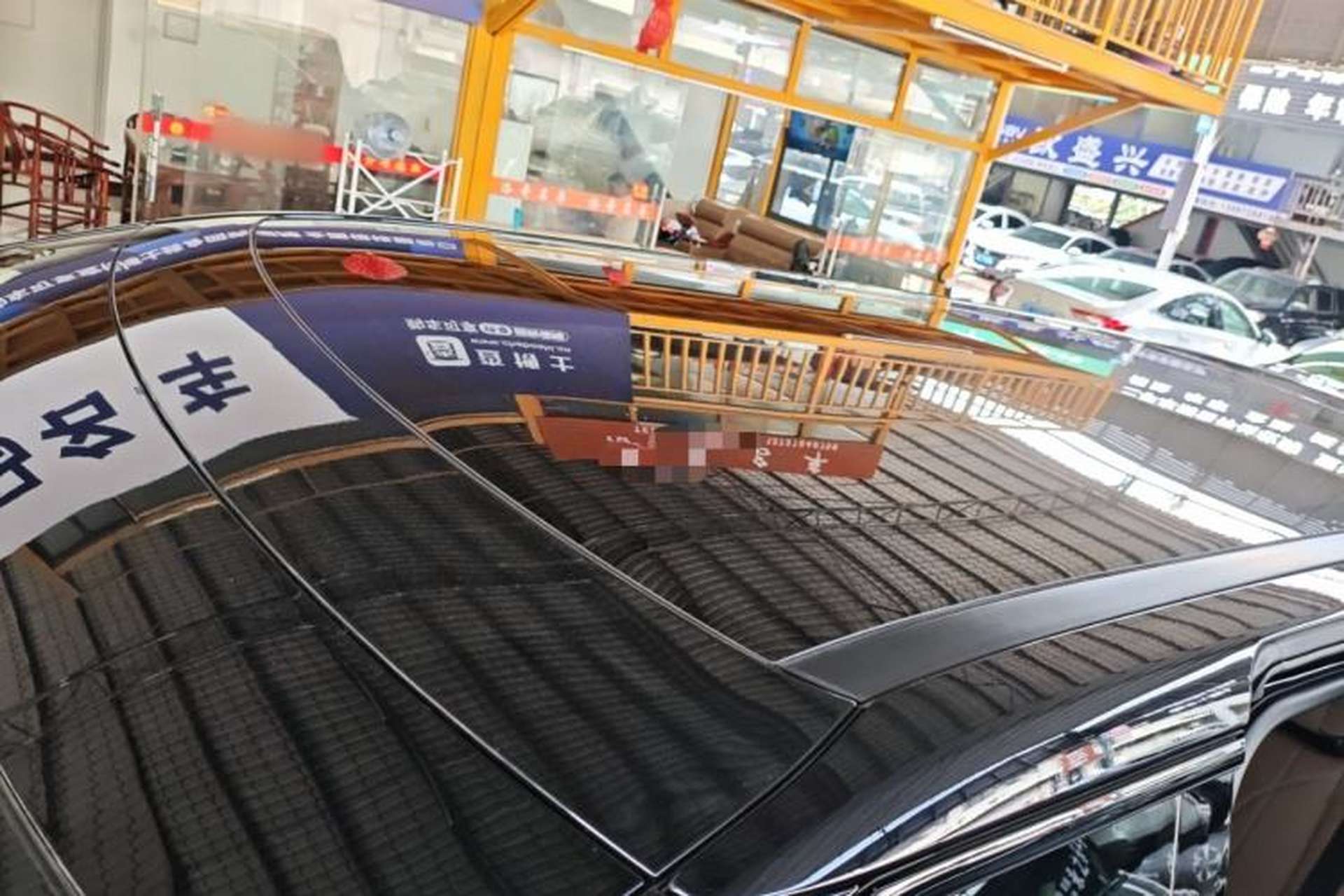 Used XPeng X9 2024 702 Ultra-Long Range Pro Roof