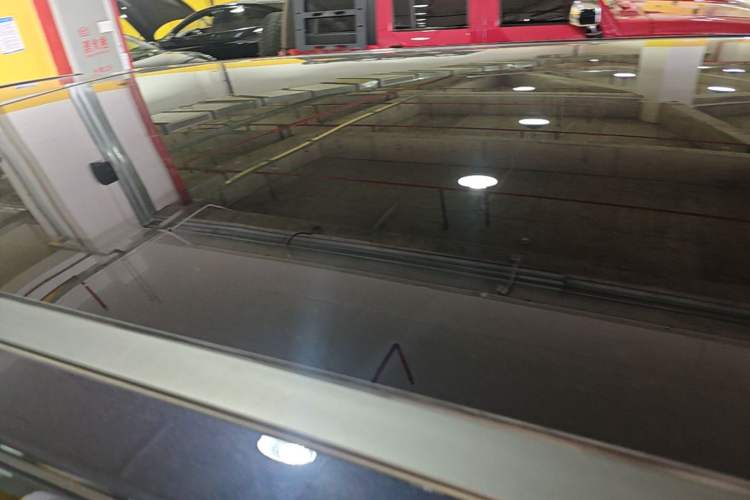 Used XPeng X9 2024 702 Ultra-Long Range Max Roof