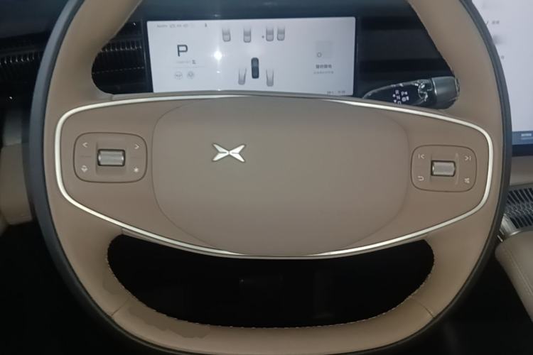 Used XPeng X9 2024 610 Long-Range Pro Steering Wheel