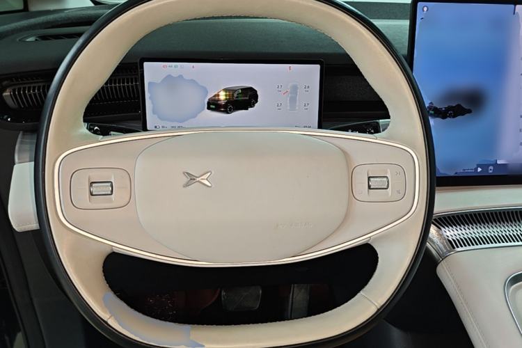 Used XPeng X9 2024 702 Ultra-Long Range Pro Steering Wheel