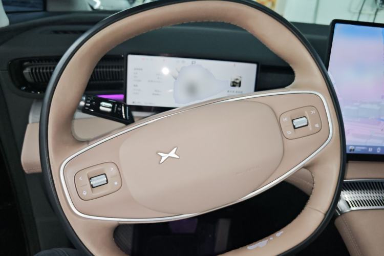 Used XPeng X9 2024 610 Long-Range Pro Steering Wheel