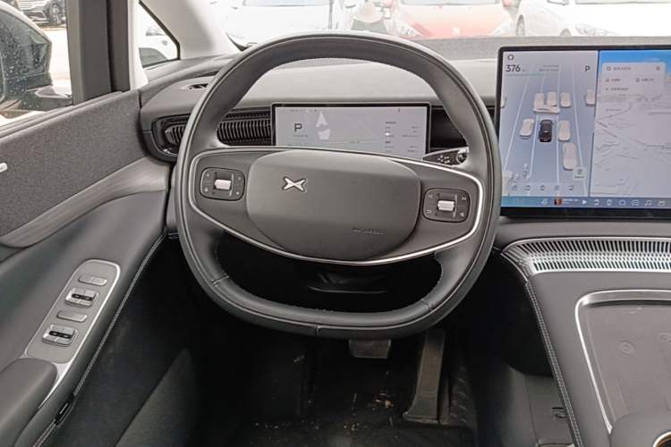 Used XPeng X9 2024 610 Long-Range Pro Steering Wheel