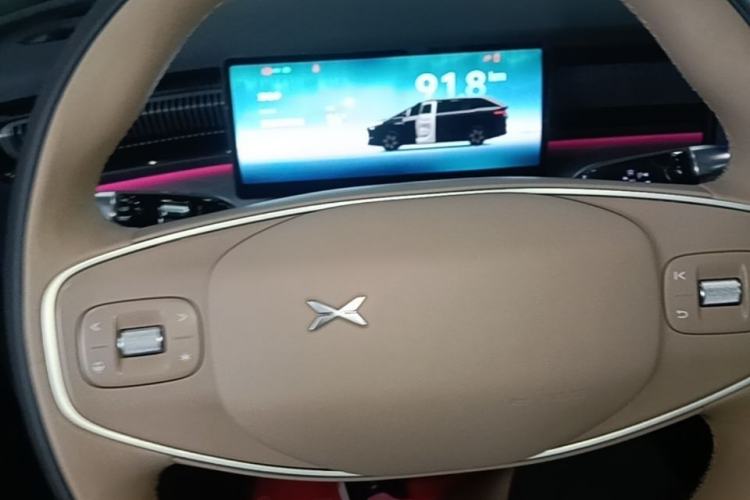 Used XPeng X9 2024 702 Ultra-Long Range Pro Steering Wheel