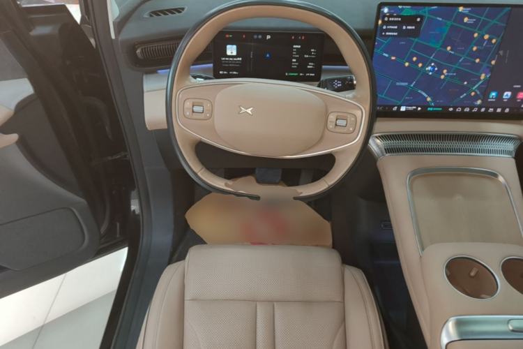 Used XPeng X9 2024 610 Long-Range Pro Steering Wheel