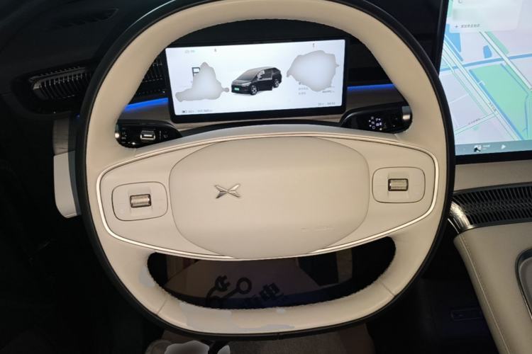 Used XPeng X9 2024 702 Ultra-Long Range Pro Steering Wheel