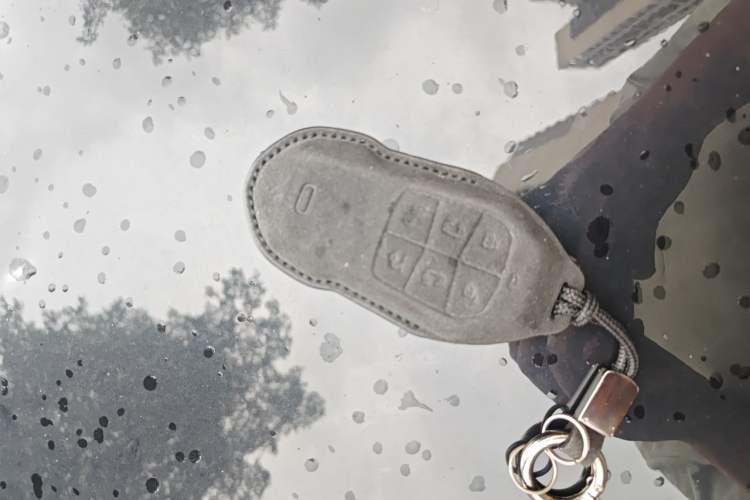 Used XPeng X9 2024 702 Ultra-Long Range Max Vehicle Key