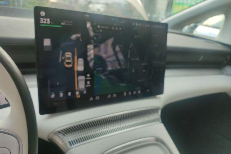 Used XPeng X9 2024 640 All-Wheel Drive High-Performance Max Audio And AC Panel
