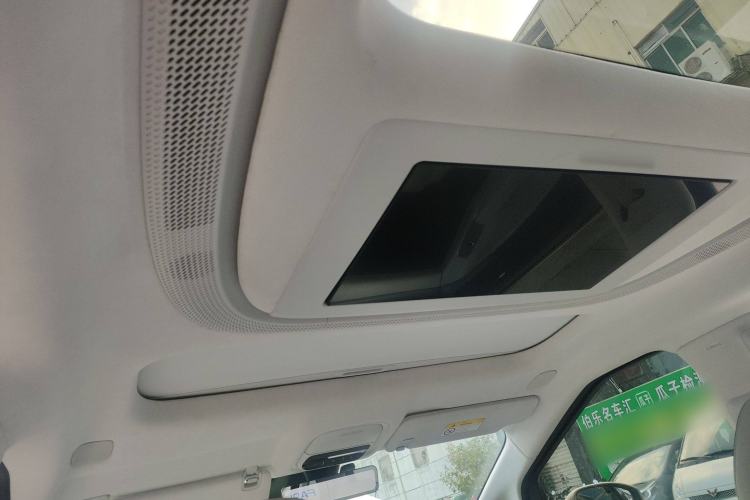 Used XPeng X9 2024 640 All-Wheel Drive High-Performance Max Headliner