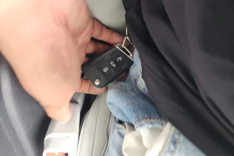 Used XPeng X9 2024 640 All-Wheel Drive High-Performance Max Vehicle Key