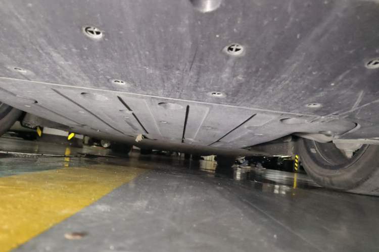 Used XPeng X9 2024 640 All-Wheel Drive High-Performance Max Chassis Front