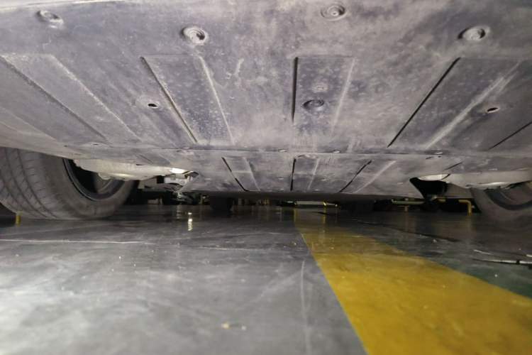 Used XPeng X9 2024 640 All-Wheel Drive High-Performance Max Chassis Rear