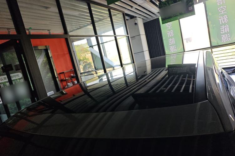 Used XPeng X9 2024 702 Ultra-Long Range Max Roof