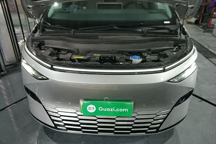 Used XPeng X9 2024 640 All-Wheel Drive High-Performance Max Engine Bay